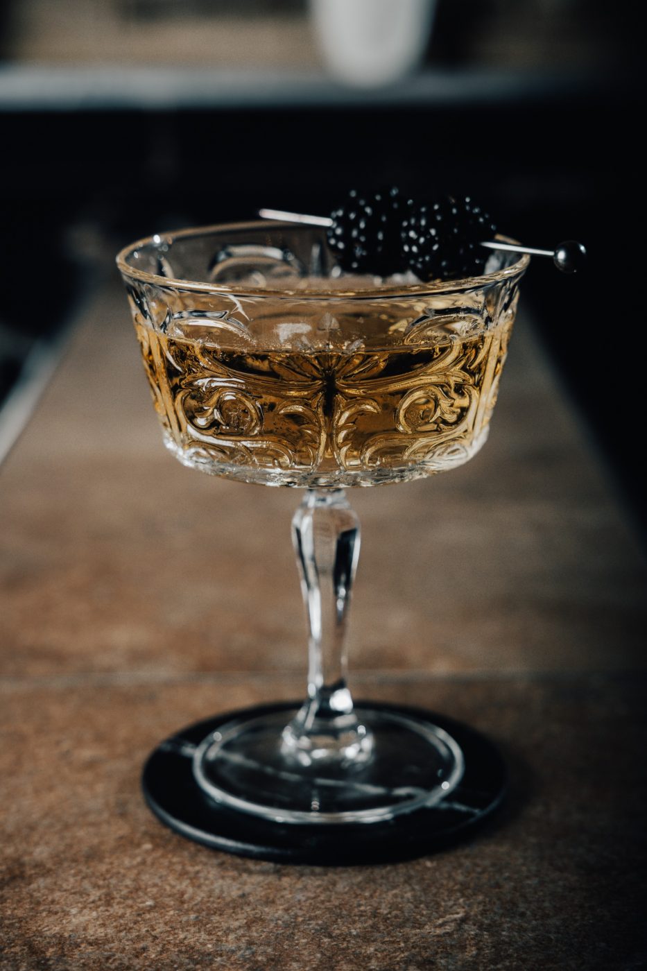 Vintage Speakeasy Vasto atmosphere